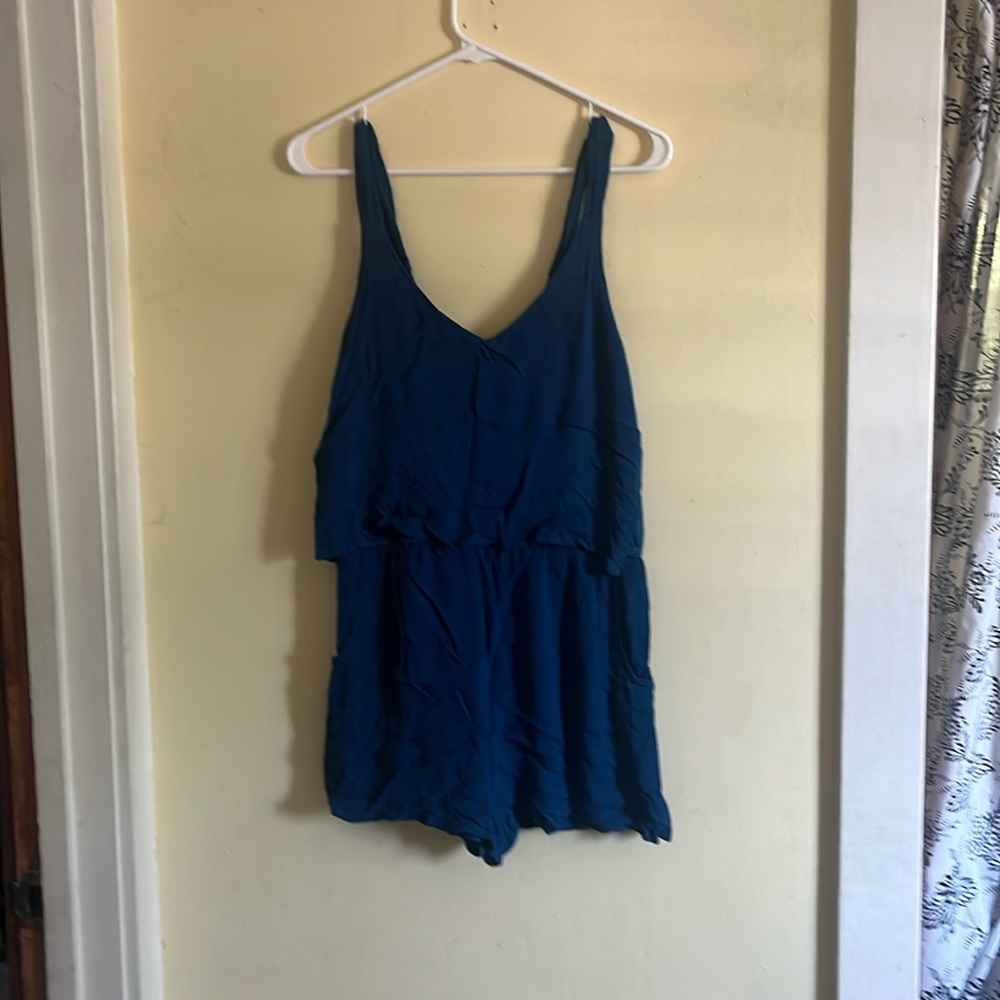 Romper size L